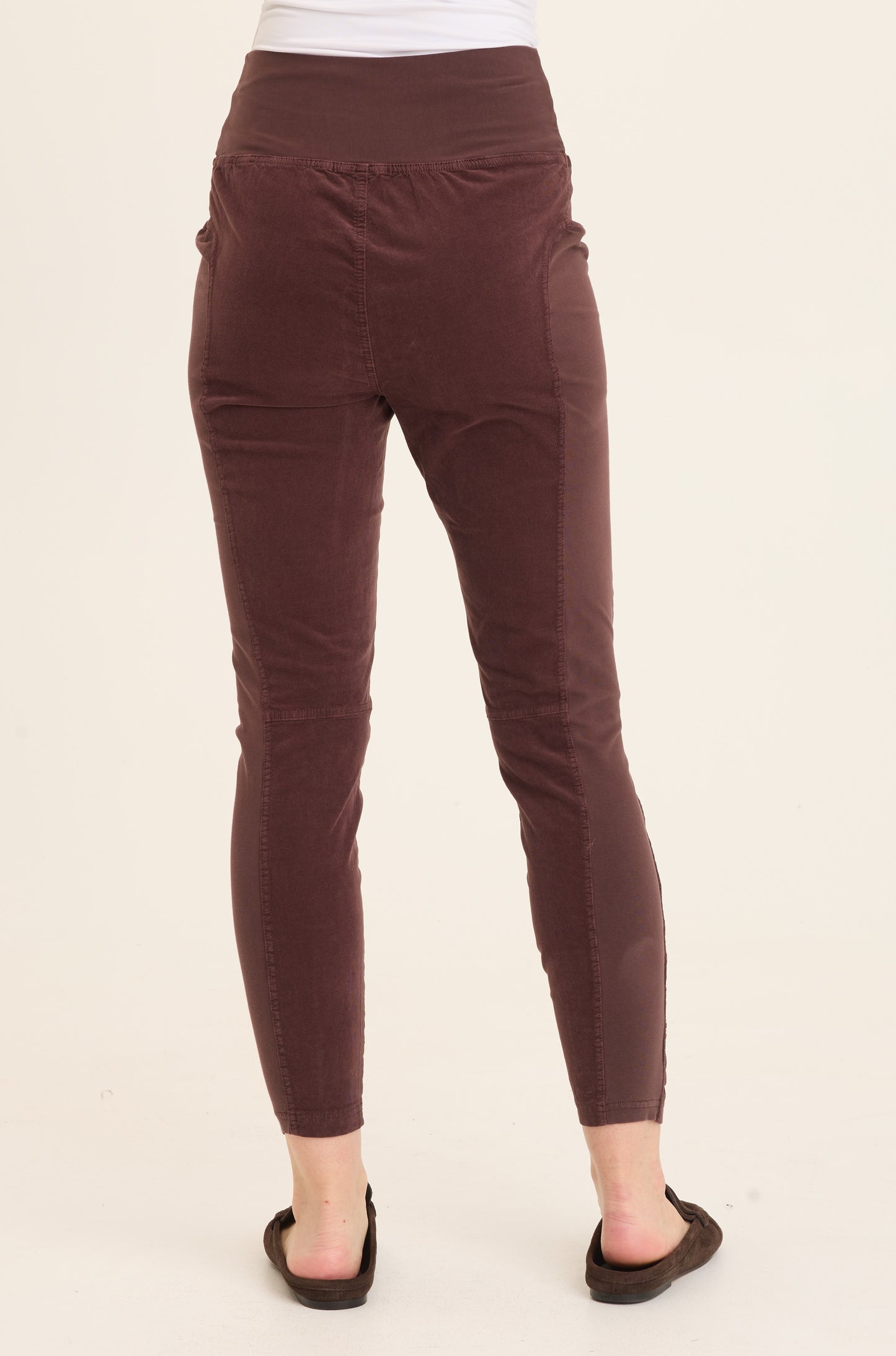 Cord Penny Legging by Wearables in Belge