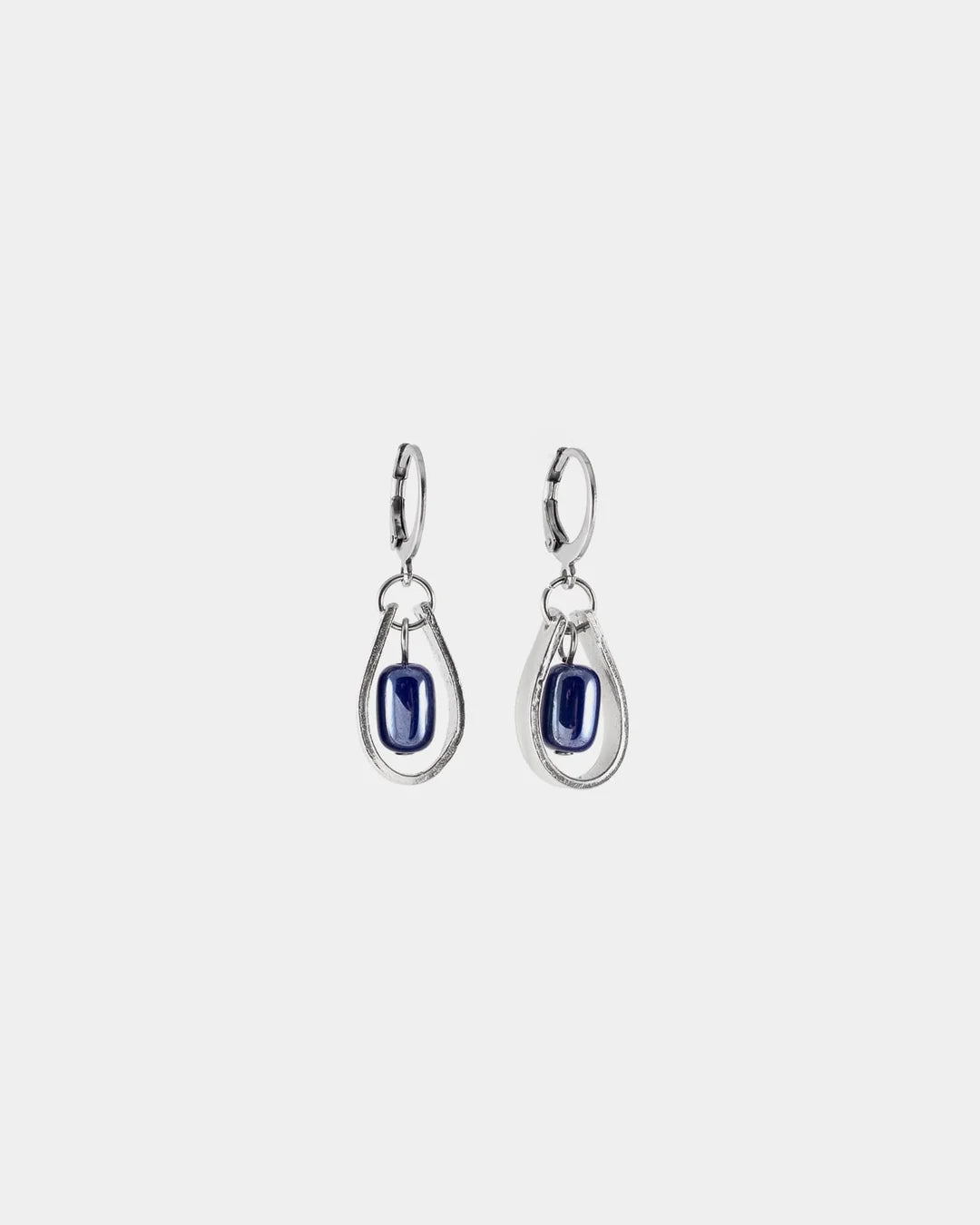 Dilsea Earring by Anne-Marie Chagnon in Lazuli