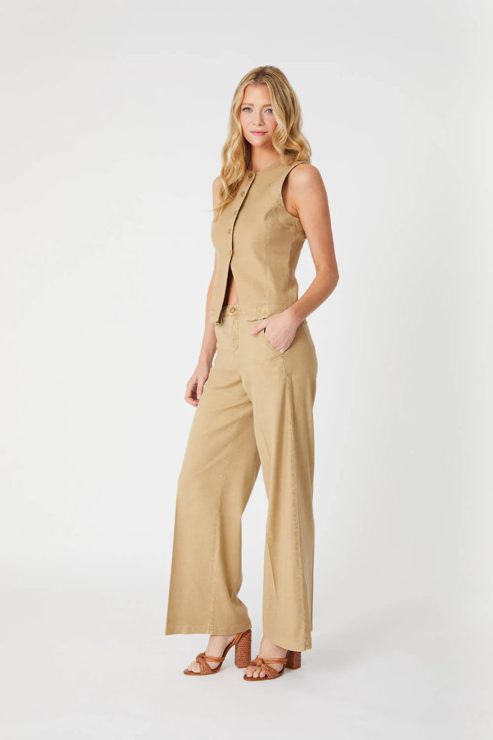 Tallulah Wide Leg Pant by Level 99 in Sandstone