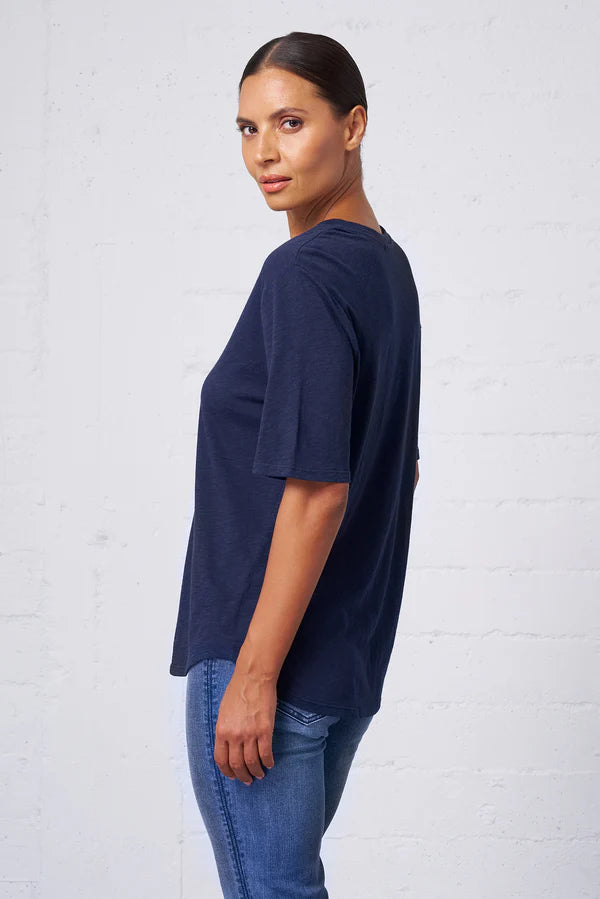 Slub Jersey V-Neck Elbow Sleeve Tee by Franne Golde in Navy