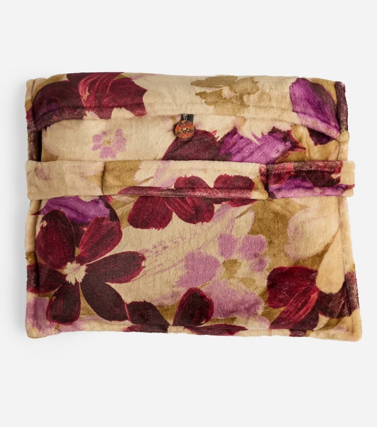 Travel Blanket by Johnny Was in Geovana