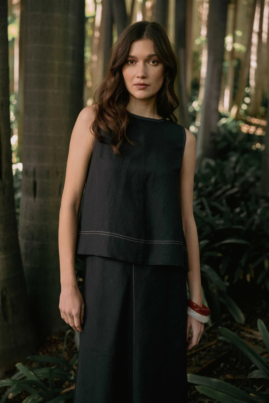 Linen Pleated Back Sleeveless Top by Fun2Fun in Charcoal – Meadowlark