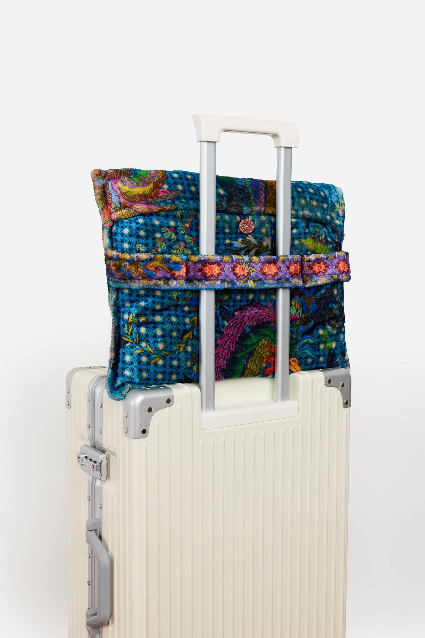 Travel Blanket by Johnny Was in Thalassa