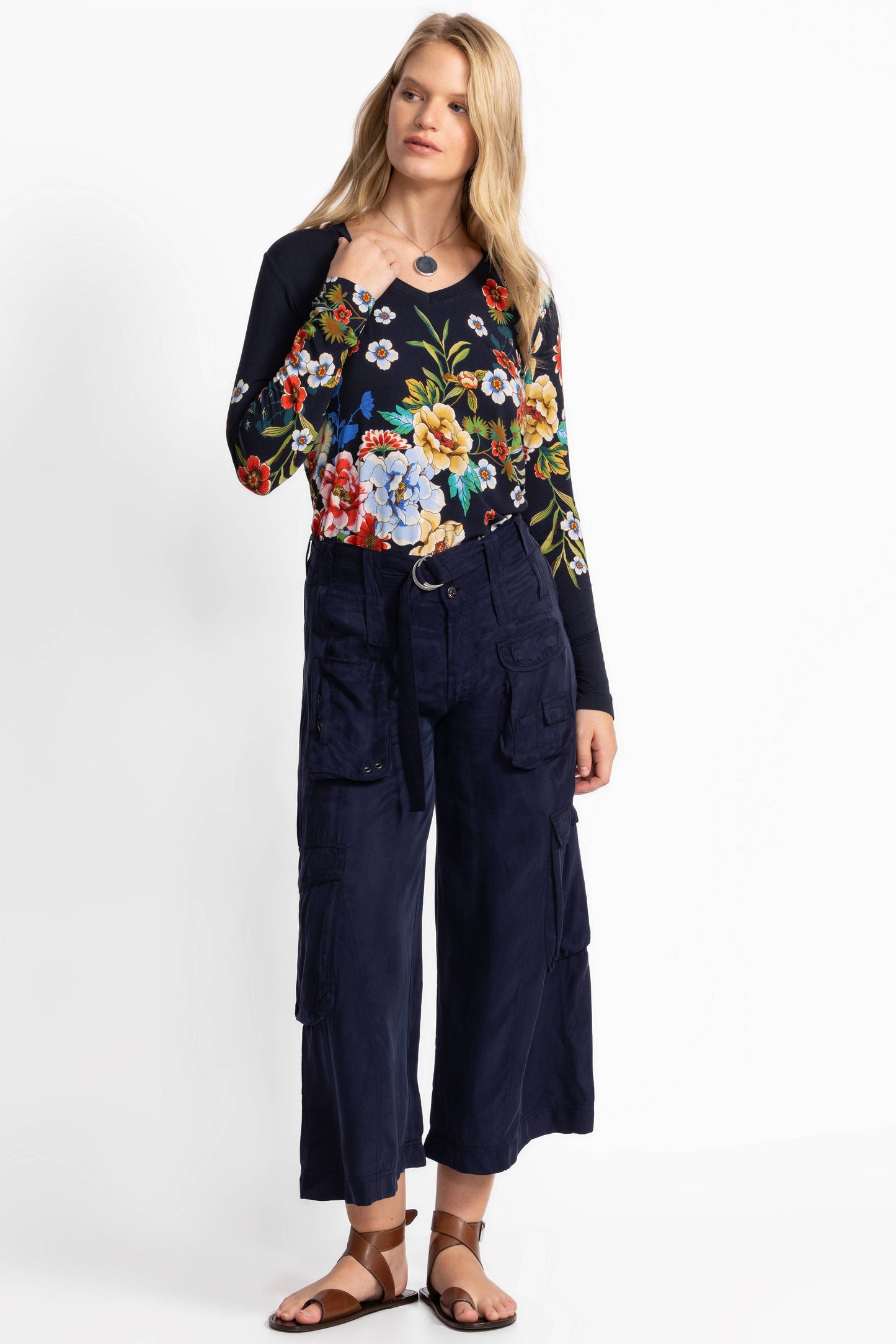 The Janie Favorite Long Sleeve V-Neck Tee by Johnny Was in Advestia