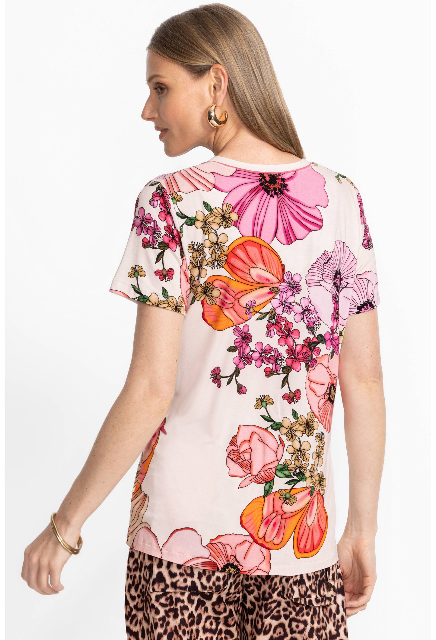 The Janie Favorite Short Sleeve Henley Tee by Johnny Was in Rosabelia