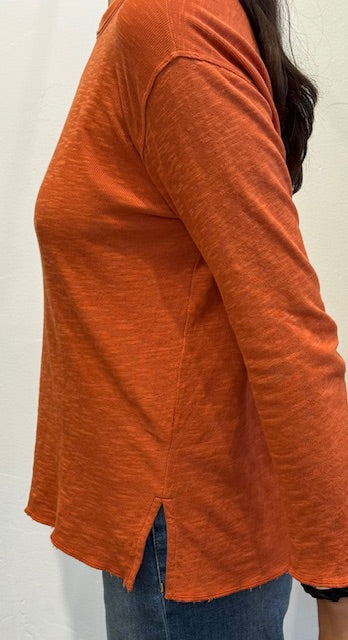 Tee by Gerties in Amber