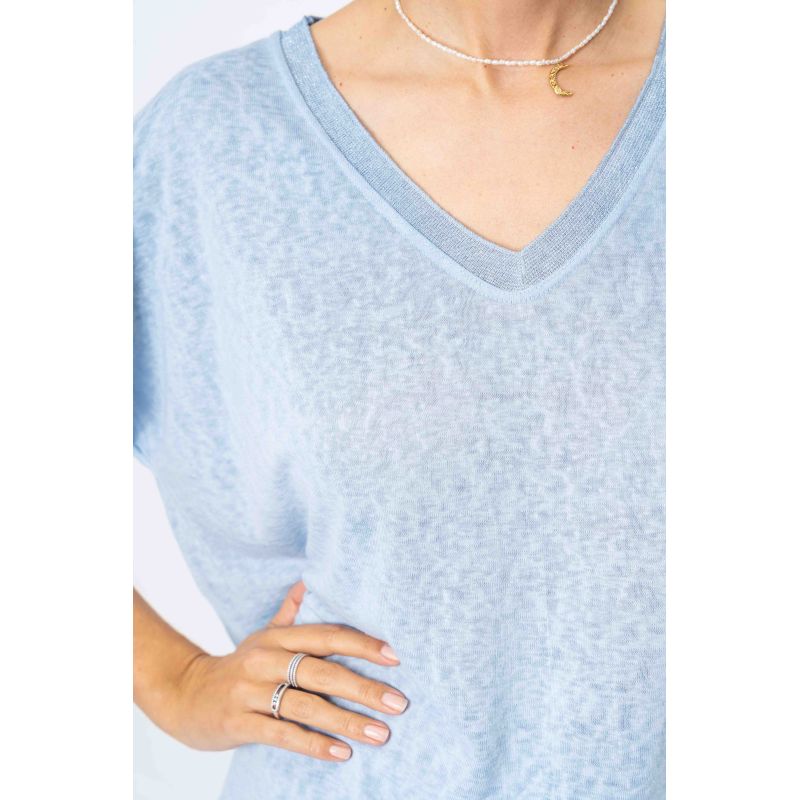 Black V-Neck Bat Short Sleeve T-Shirt by Look Mode in Blue