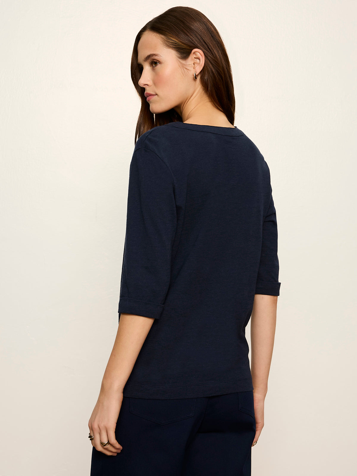 Dolce Notch Neck Tee by Sanctuary in Navy Blazer