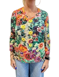 The Janie Favorite 3/4 Sleeve V-Neck Tee by Johnny Was in Carlina Scarf