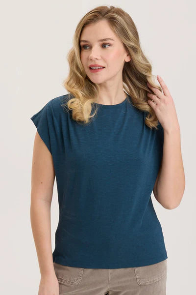 Slub Arwen Top by Wearables in Seaport