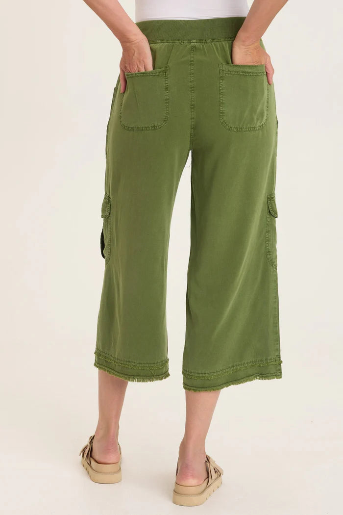 Bavo Gaucho Pants by Wearables in Apollo