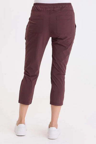 Rhodes Legging by Wearables in Vixen