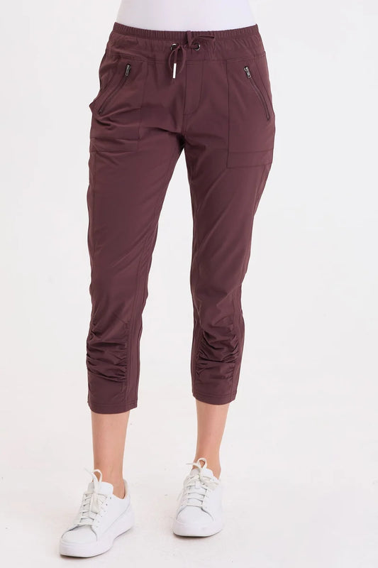 Rhodes Legging by Wearables in Vixen