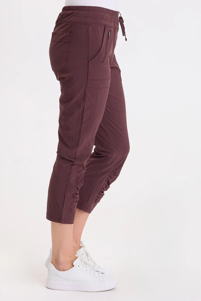 Rhodes Legging by Wearables in Vixen