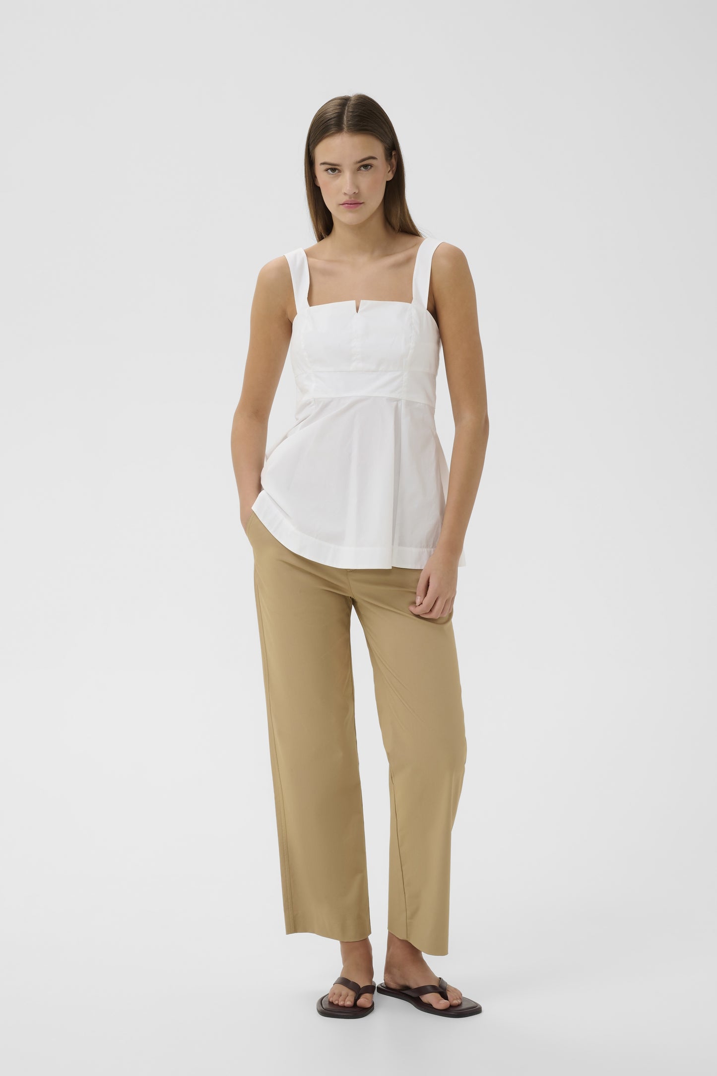 Elvia Cropped Pants by InWear in Latte