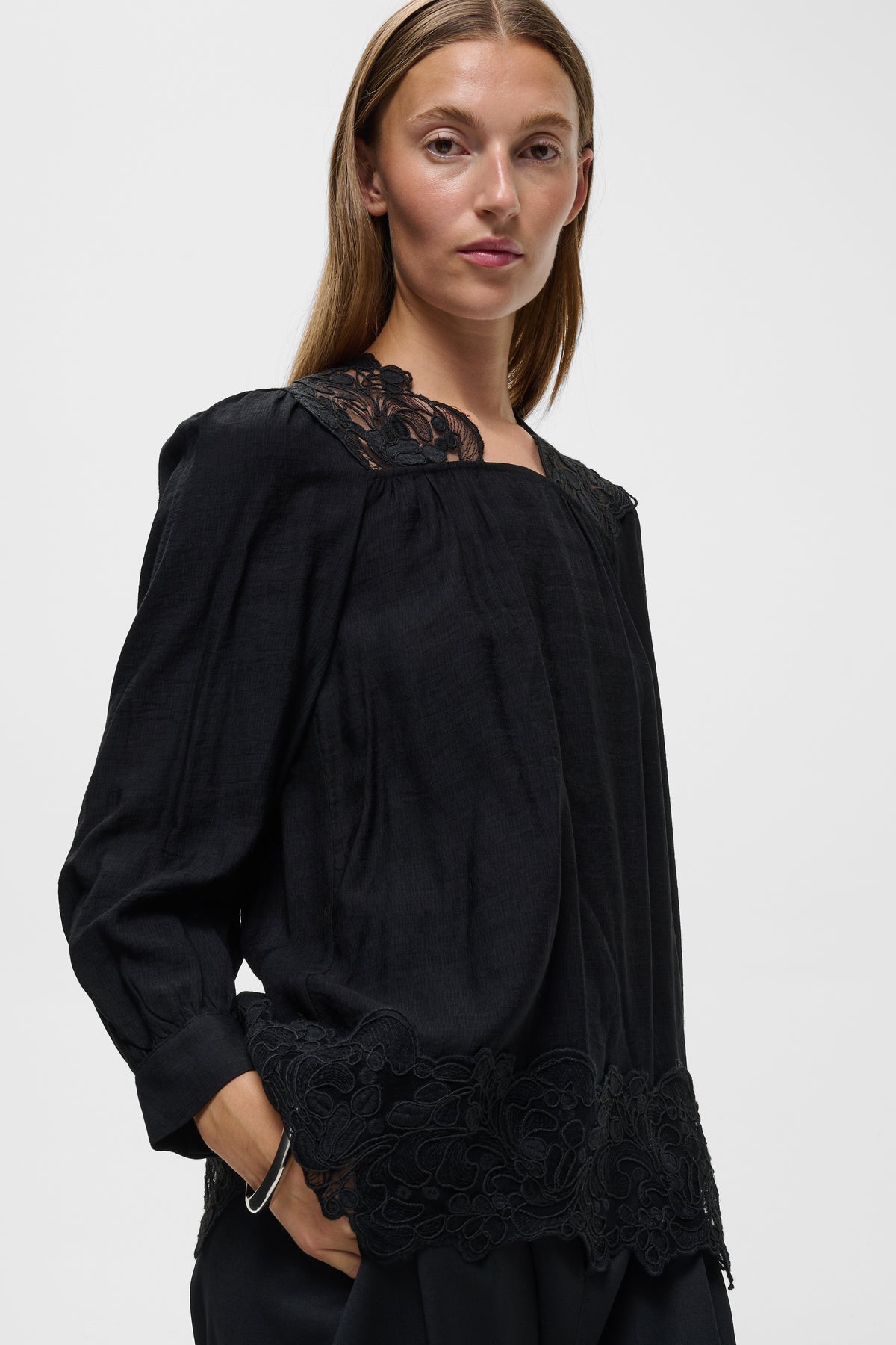 Mora Blouse by InWear in Black