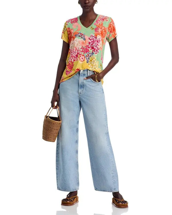 The Janie Favorite Short Sleeve V-Neck Tee by Johnny Was in Charlie