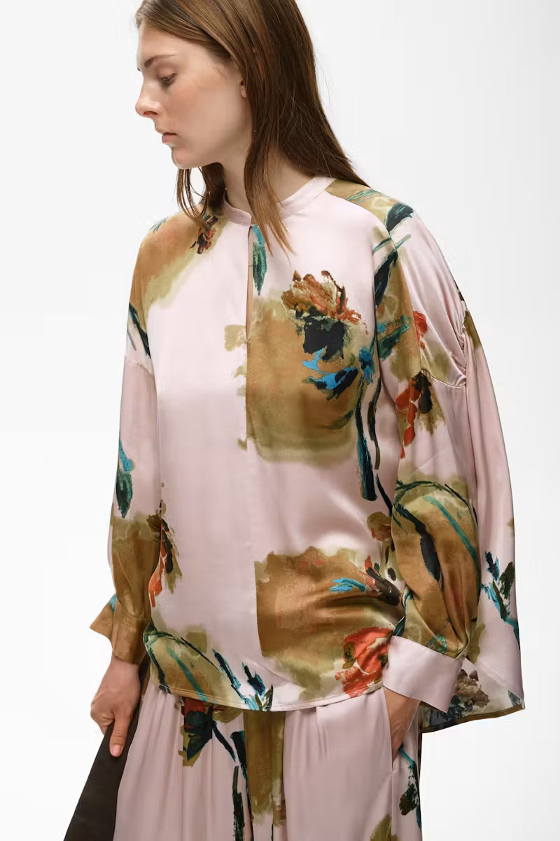 Meadow Blouse by InWear in Multi Painted Flower White