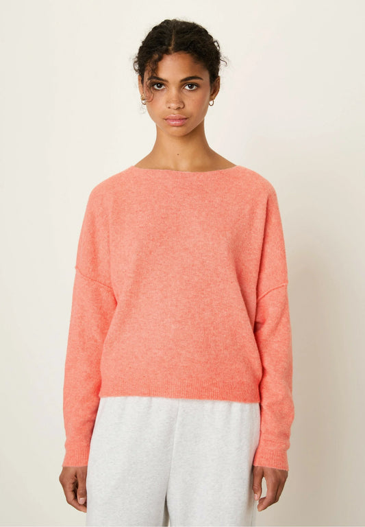 Damsville Sweater by American Vintage in Goyave Chine