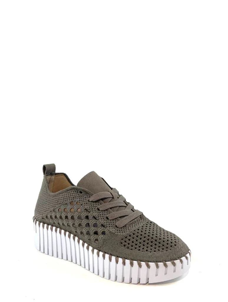 Tulip Electric Embroidery Wedge Shoe by Ilse Jacobsen in Falcon