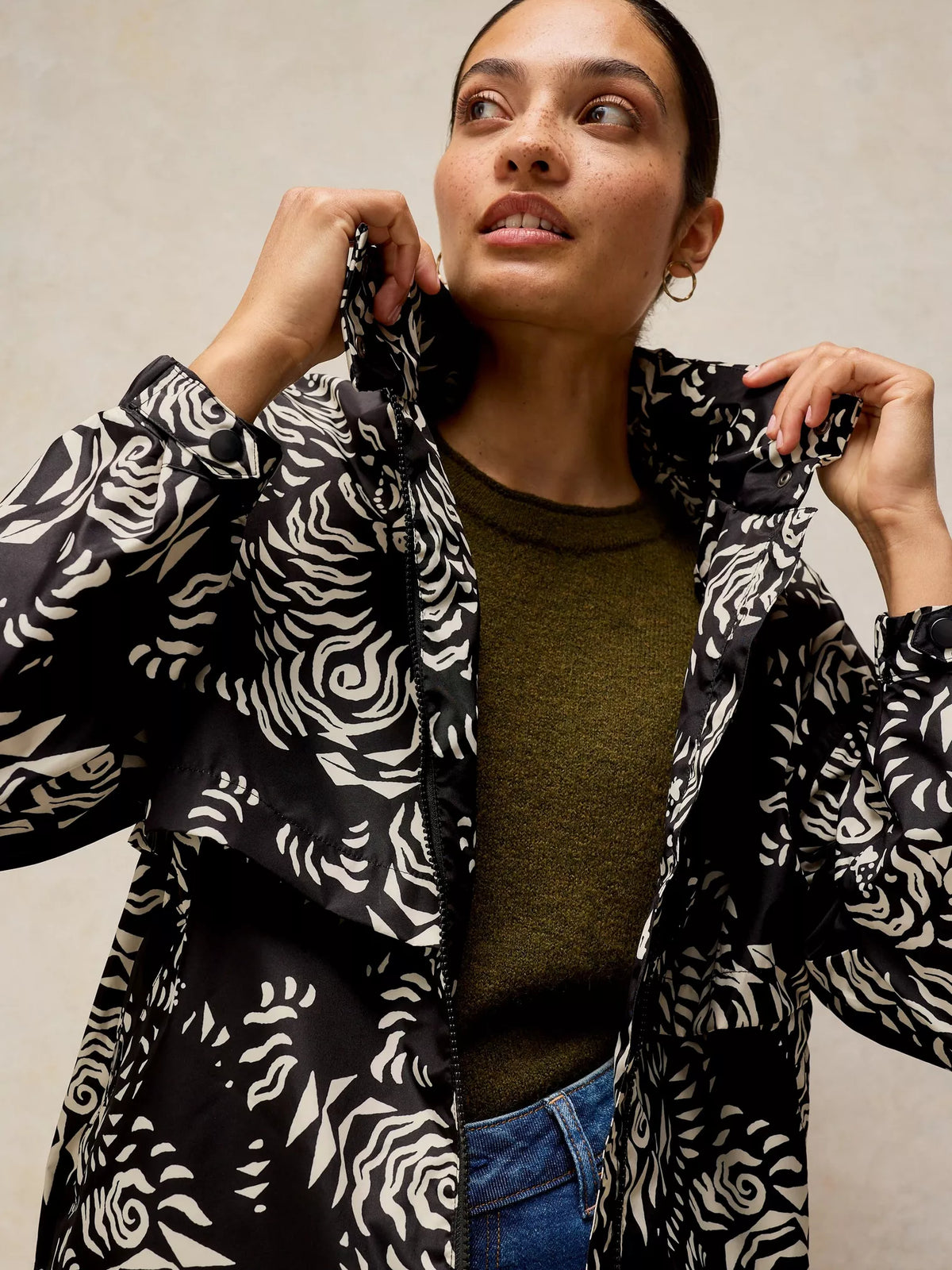Paige Showerproof Jacket by White Stuff in Black Print