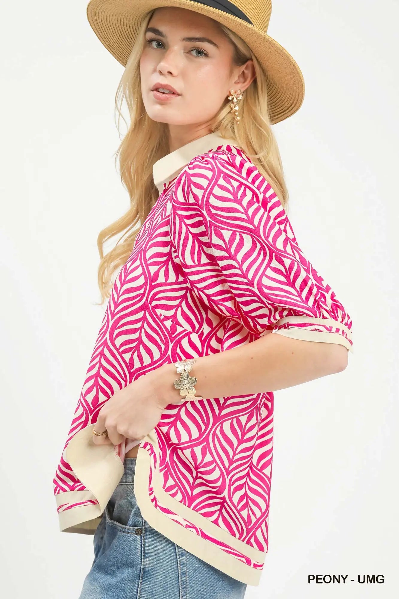Geometric Leaf Print Popover Top by Umgee in Peony