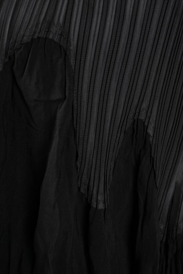 Miuna Wave Plisse Top by Wild Cosmos in Black