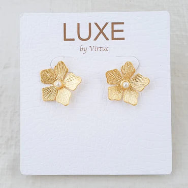 The Allie LUXE Flower Stud Petite Pearl Accent Earrings by Virtue Jewelry