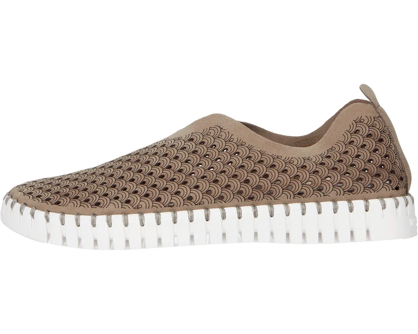 Slip-on Tulip Flat Shoe by Ilse Jacobsen in Falcon
