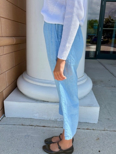 Easy Crop Linen Pant by Cut Loose in Bell Flower