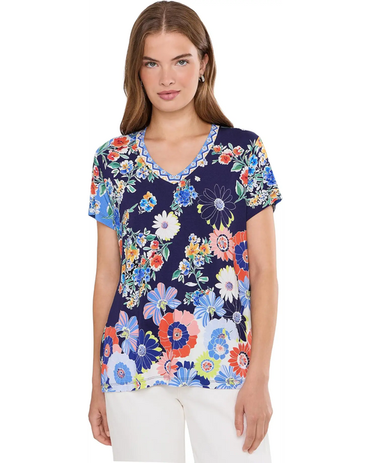 The Janie Favorite Short Sleeve V-Neck Tee by Johnny Was in Tiana Scarf