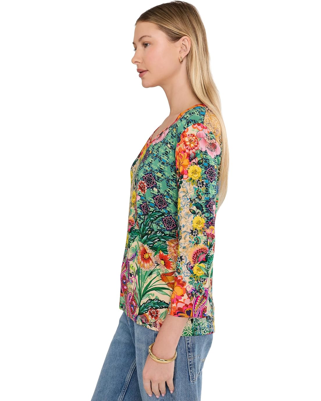 The Janie Favorite 3/4 Sleeve V-Neck Tee by Johnny Was in Carlina Scarf