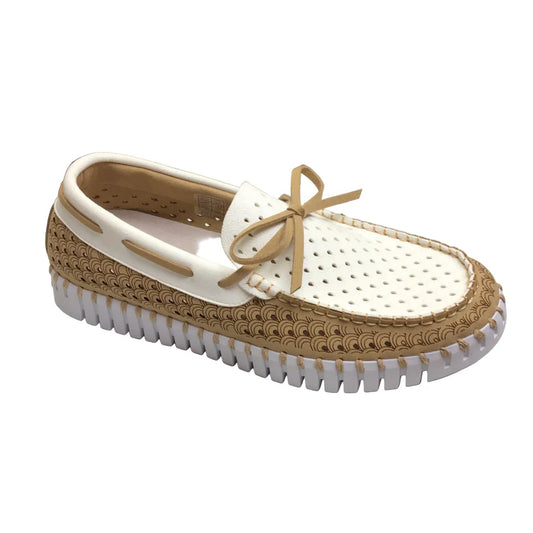 Tulip Shoe by Ilse Jacobsen in Latte and White