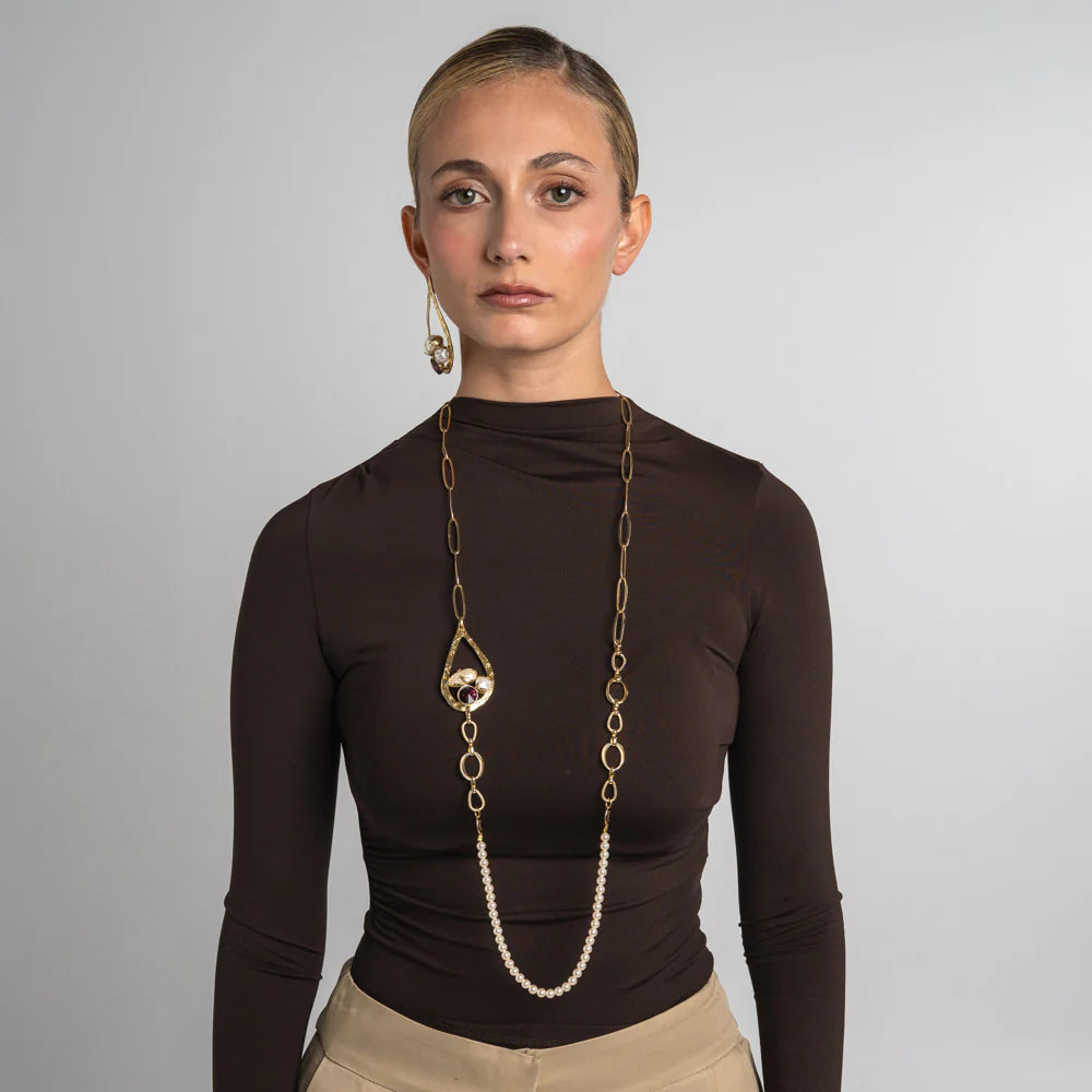 Mire Chanel Necklace by Kalliope Jewelry in Amethyst Crystal / Creamrose Light Pearl