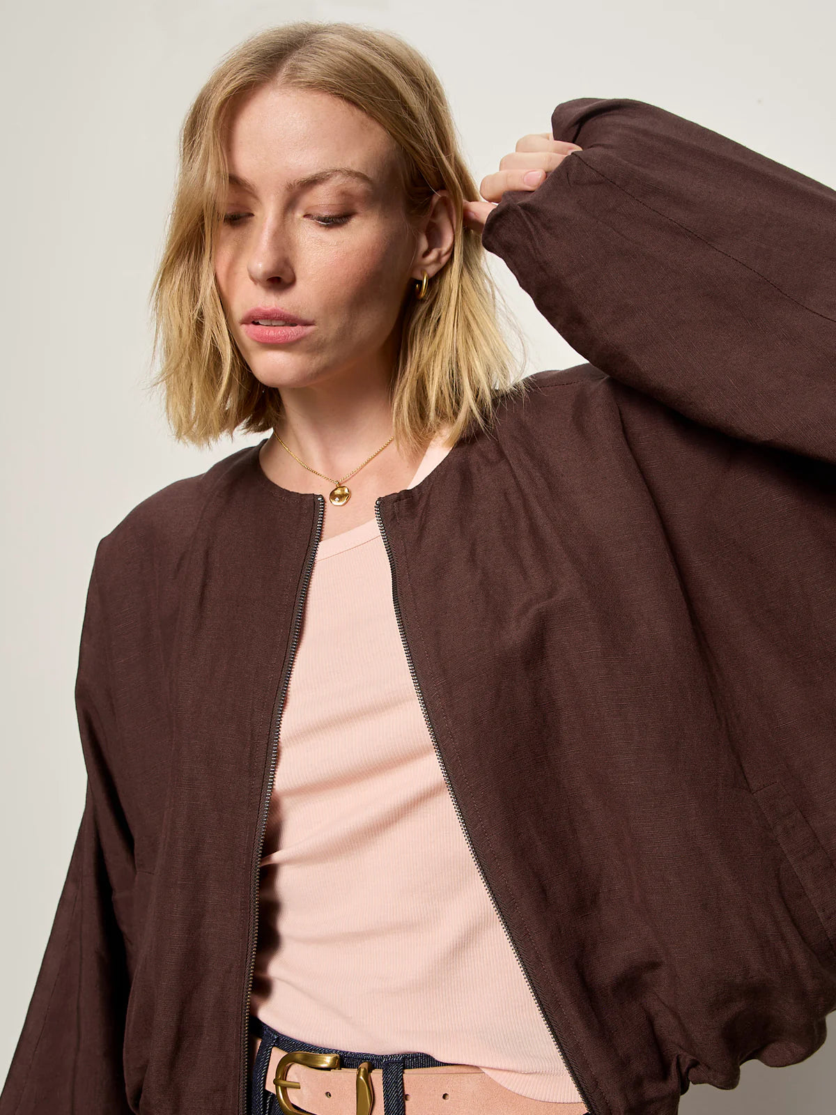 Linen Bubble Jacket by Sanctuary in Rich Soil