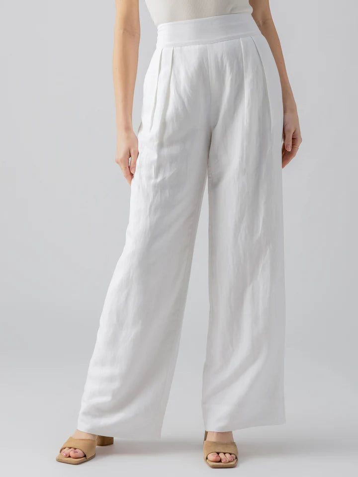 Pull Me On Pant by Sanctuary in White