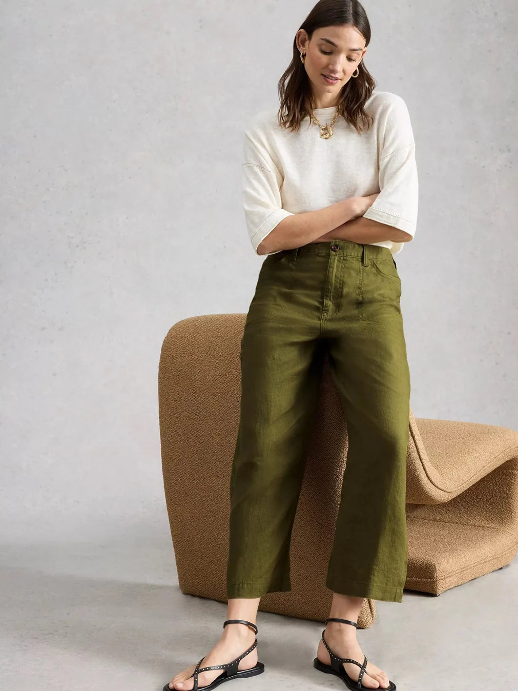 Tia Linen Wide Leg Crop by White Stuff in Mid Green