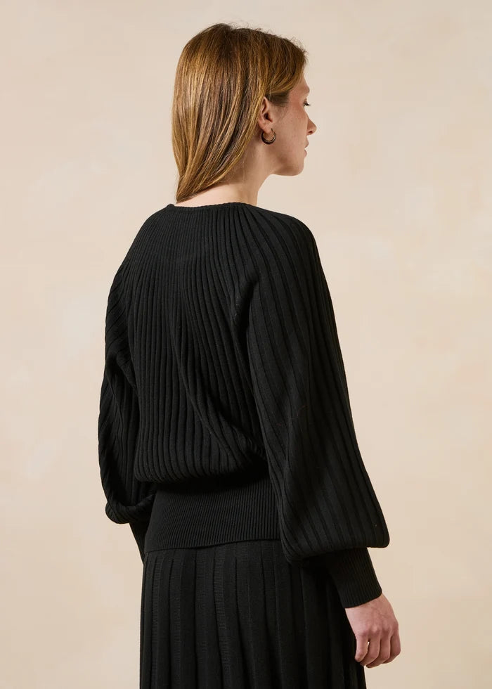Sweater by La Fee Maraboutee in Black