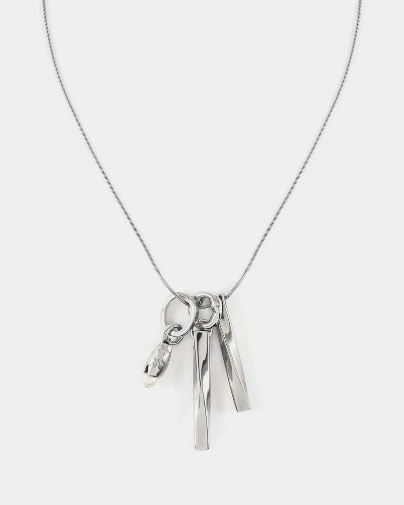 Fluctus Necklace by Anne-Marie Chagnon in Argente Silvery