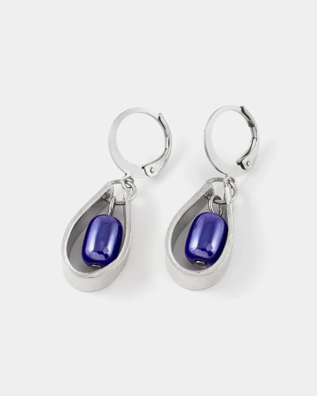 Dilsea Earring by Anne-Marie Chagnon in Lazuli