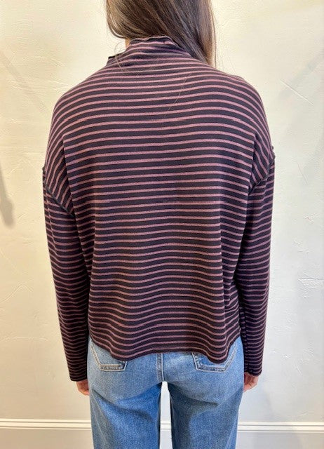 Funnel Pullover Tee by Cut Loose in Cinnabark