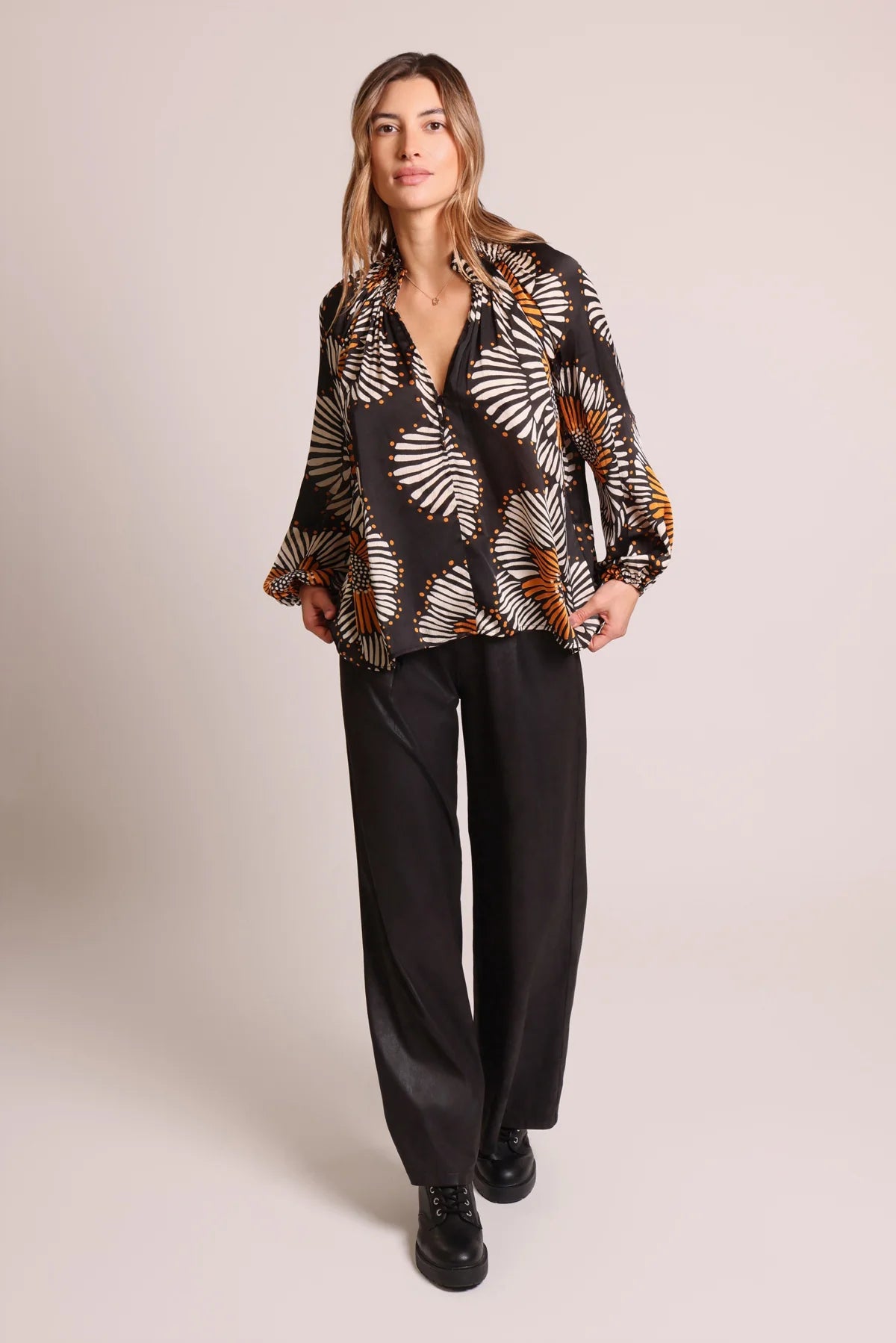 Madding Blouse by Traffic People in Black