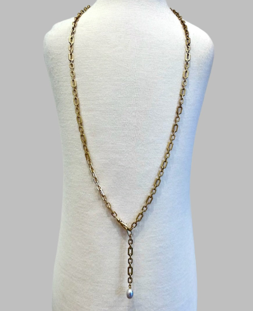 Adjustable Link Necklace w/ Mini Pearl by Virtue in Gold/Peacock