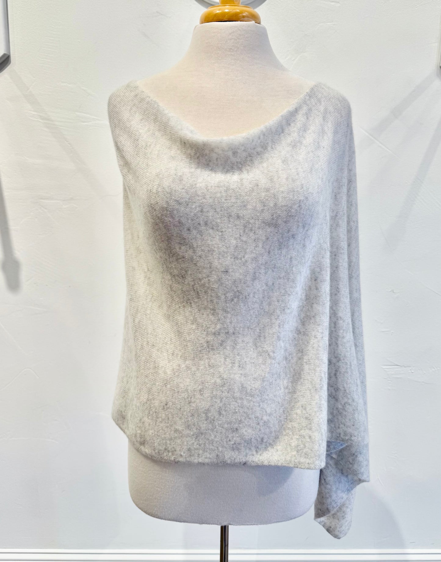 Topper by InCashmere in Silver Heather