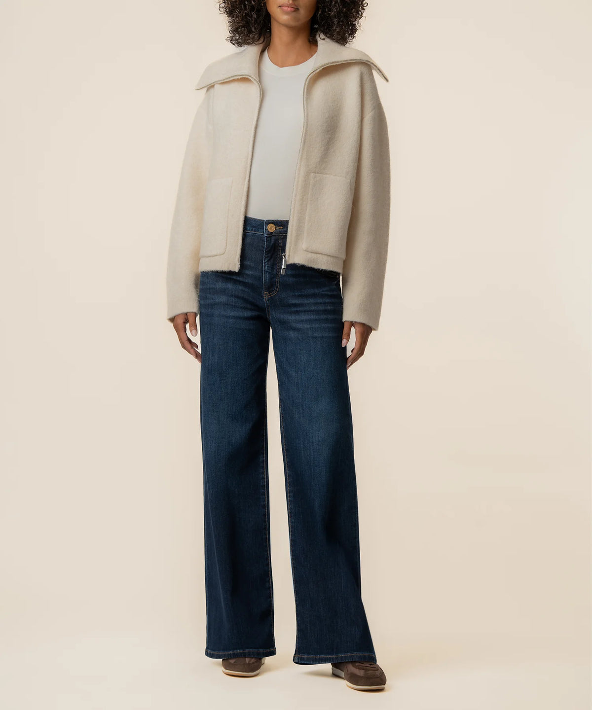 Rue Zip-Up Sweater Knit Jacket by Kut from the Kloth in Cream