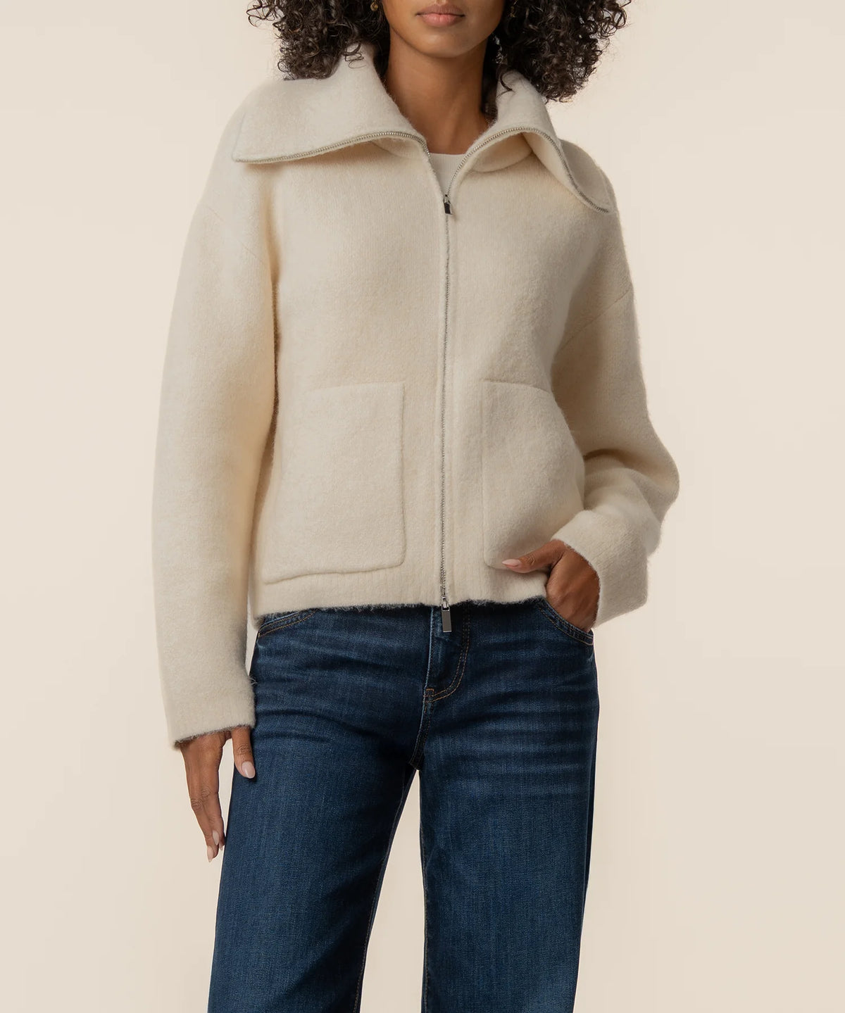 Rue Zip-Up Sweater Knit Jacket by Kut from the Kloth in Cream