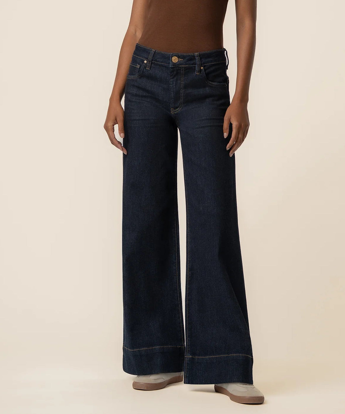Maya High Rise Fab Ab Wide Leg Jeans by Kut from the Kloth in Amaze