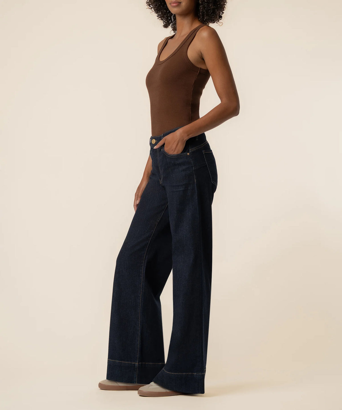 Maya High Rise Fab Ab Wide Leg Jeans by Kut from the Kloth in Amaze