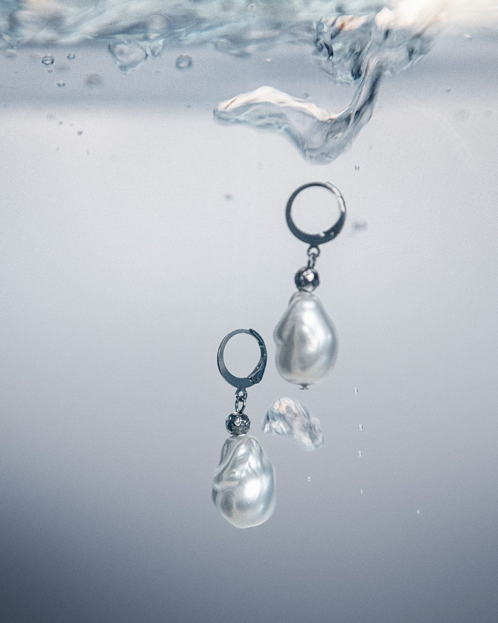 Myrte Earring by Anne-Marie Chagnon in Silvery