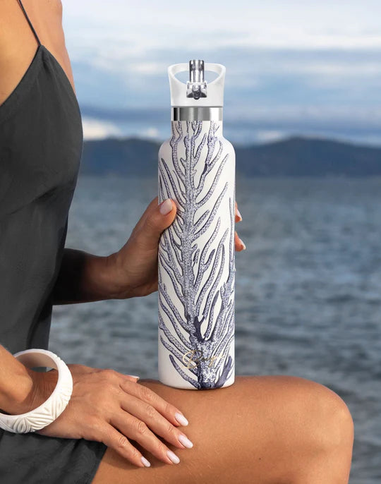 Akoa | Classic Ocean Coral 25oz. Insulated Water Bottle by My Bougie Bottle